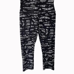 Lululemon Wunder Under Crop Hi-Rise Sz 4